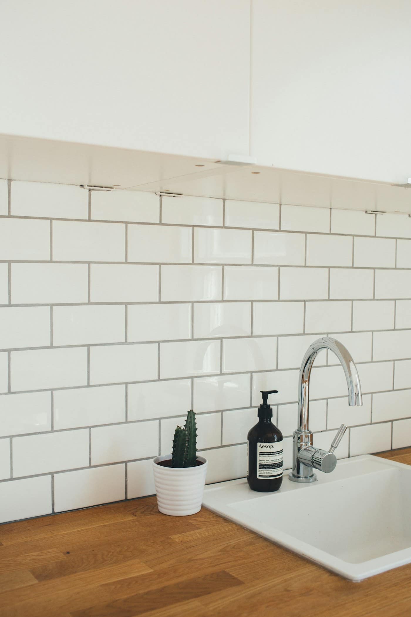 Kitchen splashback detail after a final clean